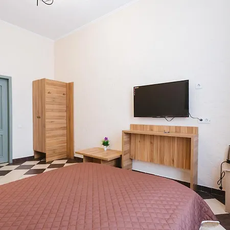 Mini Non-stop Hotel